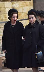 Peyton's a pattern of roses before winning her first leading role as the titular character in lady jane. Helena Bonham Carter Hired A Psychic To Contact Princess Margaret To Prepare For Her New Role In The Crown