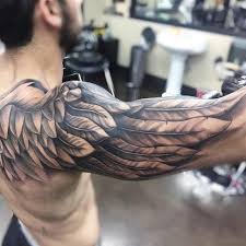 Beispiele Von Gut Gelungenen Tatowierungen Viele Motive Sind So Farbenreich Gestochen Dass Eine Entfernung Hier V Tattoos Manner Tattoos Flugel Tatowierungen