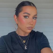 Evie Fox (@evie_fox)