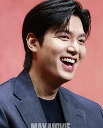 No Matter How Horrible My Day Went, When You Smile You Just Made Everything  All Right.thanks for your support fans 🥰🥰🥰