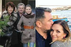 We did not find results for: Cezary Zak Peka Z Dumy Bo Ma Corke Lekarke Pociecha Foremniak Byla Aktorka Przez Chwile Dzieci Tych Gwiazd Nie Poszly W Ich Slady