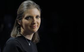 Aurore bergé, la députée lrem, était invitée de l'émission ecorama sur le site d'information économique en ligne. Absente Du Nouveau Gouvernement Aurore Berge Dement Une Crise De Larmes Fantasmee Le Parisien