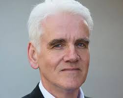 Douglas Thomson's Instagram, Twitter & Facebook