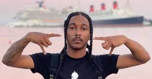 21 year old from inglewood, ca. Bev44mer4gmybm