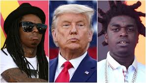 The lollipop hitmaker shared a photo of himself posing with the president, both giving a thumbs up to the camera in front of us flags. H8 0chsh8sxxom