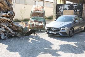 Sigoyra Einai Kai To Xrwma Poy Me Ekane Na Sta8w Arketh Wra Akinhth Kai Na 8aymazw Thn Omorfada Ths Mercedes Benz Cla 180 D 7g Dct Amg L Mercedes Benz Benz Amg