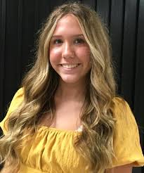 Sadie Anne Moore is the 2023 DCHS Homecoming Queen