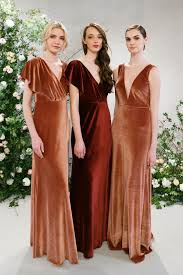 25 Perfete Fall Bridesmaid Dresses That Will Drop Jaws Fall Bridesmaid Dresses Velvet Bridesmaid Dresses Orange Bridesmaid Dresses
