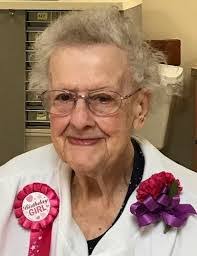 Earline Ross's Instagram, Twitter & Facebook