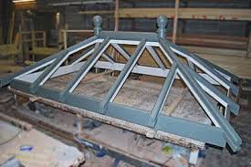 8 Adventurous Simple Ideas Green Roofing Balcony Roofing Materials Types Of Glass Roofing Round Roofing Types Mo Timber Roof Architecture Glass Concrete Sheds