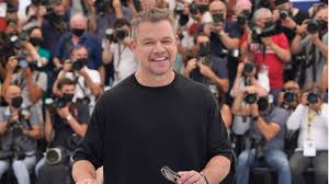 Ben affleck, american actor and filmmaker who starred in action, drama, and comedy films and gained renown as a screenwriter, director, and producer. Matt Damon Uber Ben Affleck Und Jennifer Lopez Ich Hasse Wahre Liebe Stern De
