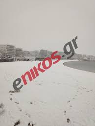 Πωλήσεις κατοικιών άλιμος, αττική, αθήνα νότια στο μεσιτικό γραφείο levelrealty.gr. Mhdeia To Xioni Ef8ase Mia Anasa Apo Th 8alassa Ston Alimo Fwto Anagnwsth