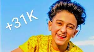الديب، وهذا يدل على مدى الحب الذي يجمعهم. Ø§Ø®Ùˆ Ø±Ø§Ù…Ø² Ø¬Ù„Ø§Ù„ Ø§Ù„ØµØºÙŠØ± Youtube