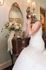 8 Things To Consider When Getting Ready Wedding Wedding Planning Wedding Jars
