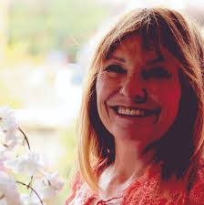 Sabrina Downing's Instagram, Twitter & Facebook