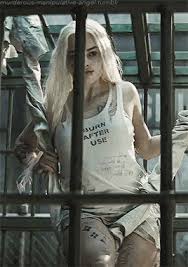 Harley Quinn Birds Of Prey Fighting Gif Https Encrypted Tbn0 Gstatic Com Images Q Tbn 3aand9gcqx6v0uqlshb53g28opei0wsootg55axftbfw Usqp Cau
