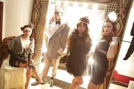 If you're anything like me, you probably wondered what it would be like if you were invited to the legendary great gatsby party and how to recreate that iconic night. Gatsby Themed Christmas Party Ideas Moonlightmistletoe