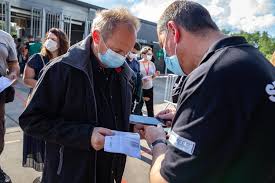 Le pass sanitaire obligatoire au bar et resto du. Nfpb4okjo Mf6m