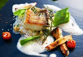 Zanderfilet Mit Schwarzwurzel Gebratenem Krauterseitling Und Speckschaum Schwarzwurzel Rezept Schwarzwurzel Festliches Essen