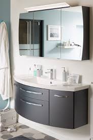 Η leroy merlin σε καλωσορίζει στον κόσμο των #homistas! Une Salle De Bains Dans Un Petit Espace Idee Salle De Bain Deco Salle De Bain Toilette Amenagement Douche