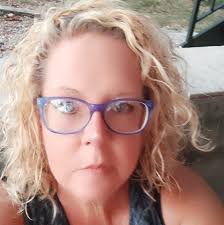 Why did cheesecake crust stick to parchment paper?