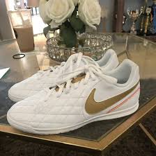 Pin By Bryan Enriquez On Tenis De Fut Nike White Sneaker Nike Cortez Sneaker