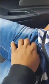 Bulge: Friends bulge touch - ThisVid.com