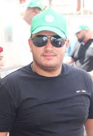 أبن مدينة صور حيدر قشاش يشرح للراي العام ما تعرض له من تهديدات Rayban Wayfarer Mens Sunglasses Style