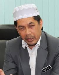 Niat sholat bisa berbeda dengan niat yang dijabarkan di bawah ini. Keharusan Solat Dalam Kereta Utusan Digital
