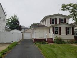 Merrick Ny 11566 Nassau County Bed Bath 2 1 00 Total Rooms 5 Square Feet 988 Hud Homes Hud Homes For Sale Bank Owned Homes