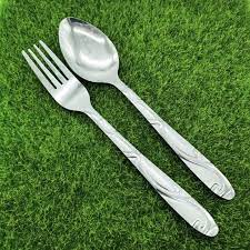 Alat utk mengaut atau mencucuk makanan (memasukkan makanan ke dlm mulut) yg tangkainya spt tangkai sudu tetapi hujungnya bercabang dua atau lebih. 18 Cm Sudu Dan Garfu Spoon And Fork Shopee Malaysia