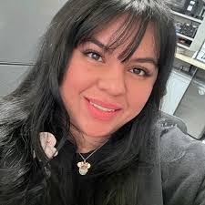 Rina Mcbride's Instagram, Twitter & Facebook