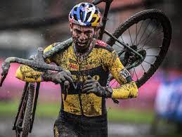 Wout van aert has a lot of ambition for the new road season, but not before he has started in the world championships cyclocross. Kan Wout Van Aert Een 3e Wereldbeker Veldrijden Winnen