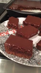 Cake Kek Panosundaki Pin