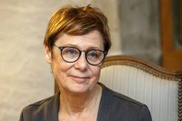 Facebook gives people the power to. Le Ton De Benoit Genecand Est Clairement Xenophobe Le Courrier