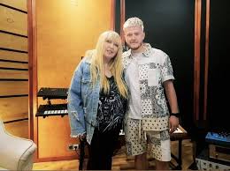 Check spelling or type a new query. Maryla Rodowicz I B R O W Jednym Numerze To Zdjecie Daje Do Myslenia Radiosupernova Pl