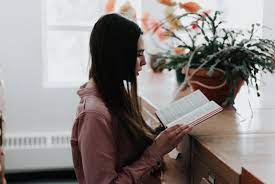 Berikut penjelasan masing masing jenis kalimat beserta contohnya Lengkap 10 Jenis Kalimat Dalam Bahasa Indonesia Beserta Contohnya