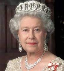 An Open Letter From The Queen To America Dresses Queen Elizabeth Queen Elizabeth Tiara
