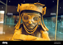 Clay figurine hi-res stock photography and images