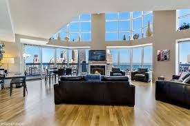 Bordered by the elegance and glamour of north michigan avenue to the east and the artsy sophistication of the . The Penthouse At Grand Plaza Penthouse Chicago