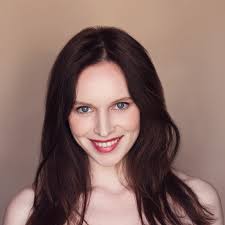 Der Rosenkavalier waltzes back