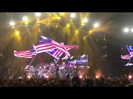 Its seems quite here, the perfect time to contribute the lyrics for the song: 6 04 Mb Ali Ahkao Muthu Namewee Natheniel Lim Download Lagu Mp3 Gratis Mp3 Dragon