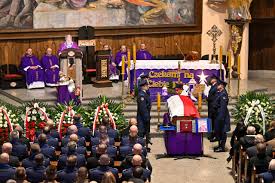 Postrzelony na służbie podkom. Daniel Łuczyński spoczął w Łozinie