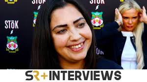 Welcome To Wrexham's Rob McElhenney Celebrates The Wrex Coast Tour With AFC  Men's and Women's Teams