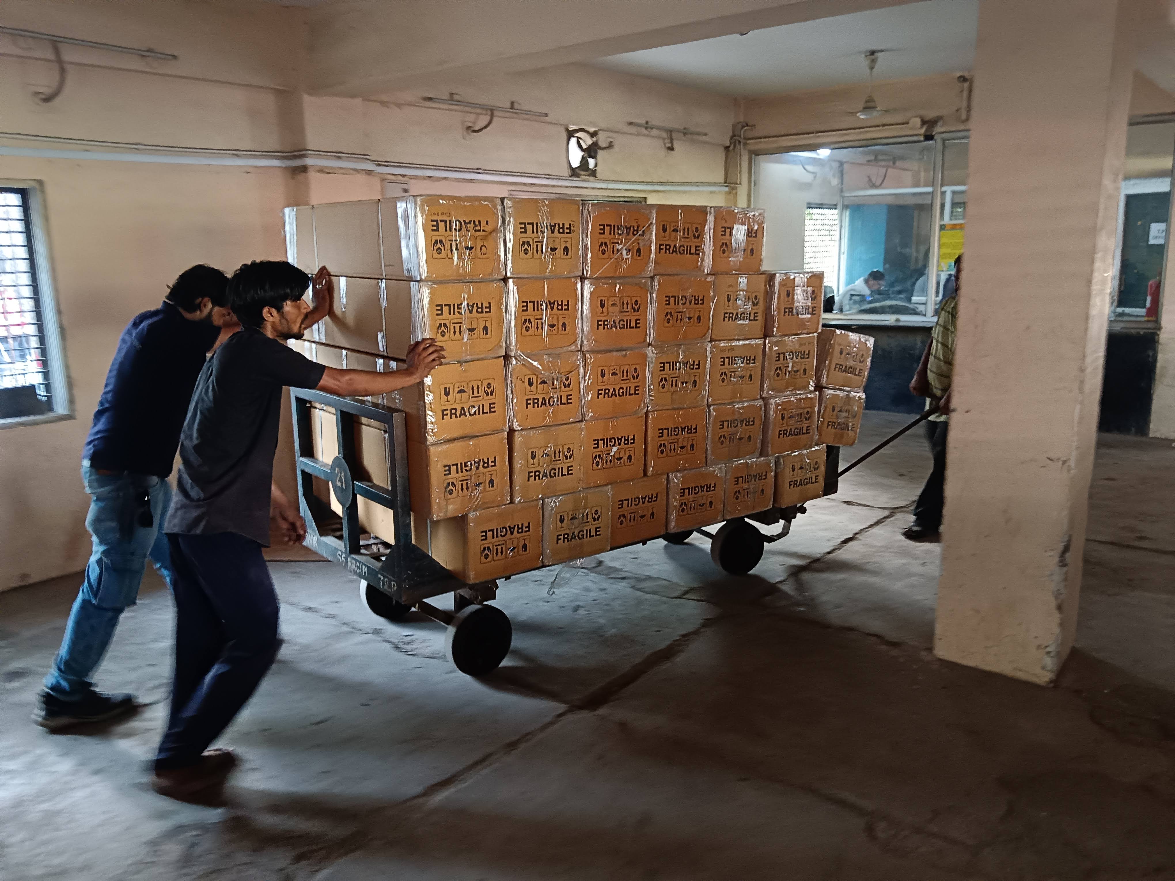 Parcel service product image