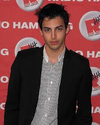 Изучайте релизы darin на discogs. Darin Zanyar