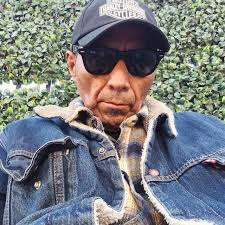 The most common form for this is the one ☝️ and the one 1️⃣ that is more  common