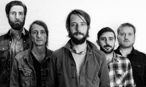 Mutahar dan syairnya menggambarkan tekad warga universitas indonesia untuk bersatu mengamalkan tridharma perguruan tinggi,melalui lirik yang berbunyi: Band Of Horses The Funeral Lirik Lagu Terjemahan