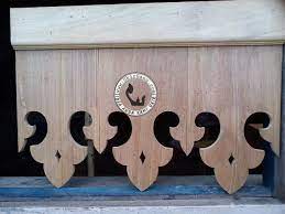 Rumah rumah tradisional bali terdiri atas beberapa bangunan massa tunggal yang memiliki sebutan sesuai posisinya terhadap natah. Cucur Atap Seni Ukiran Kayu Terengganu