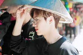 The four got7 members (mark, jinyoung, youngjae and bambam) are given the task of finding the seven wonders of thailand. Got7 Real Thai Got7 Amino